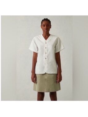 Fear of God Essentials White V-Neck Button-Front Short Sleeve Top